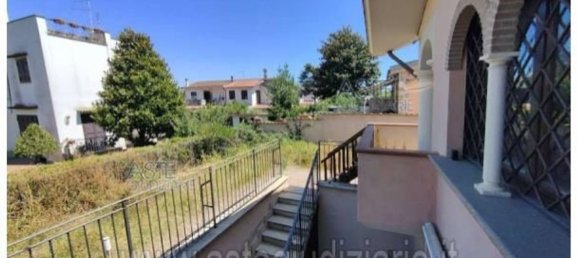 11 rooms House in Ardea, Italy No. 12459 2