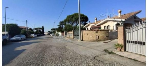 11 rooms House in Ardea, Italy No. 12459 12