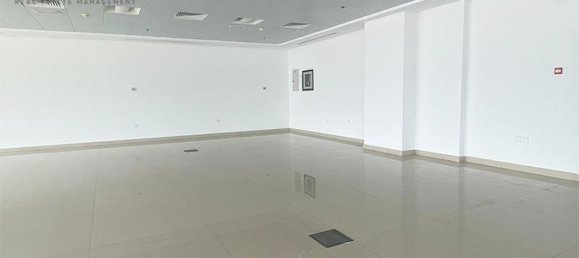 Oficina en Ras Al Khaimah, UAE 185.8 m² No. 94671 7