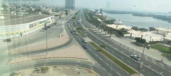 Oficina en Ras Al Khaimah, UAE 185.8 m² No. 94671 17