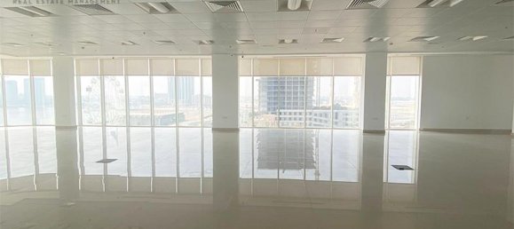 Oficina en Ras Al Khaimah, UAE 185.8 m² No. 94671 6