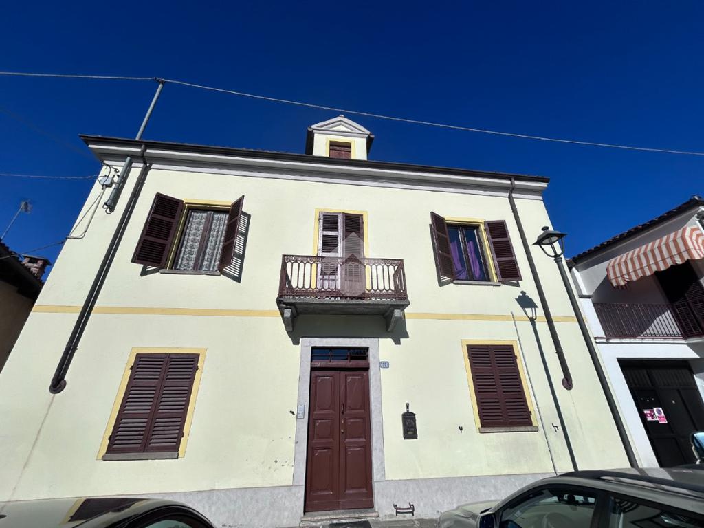 1 bedroom Apartment in Valfenera, Italy No. 106025