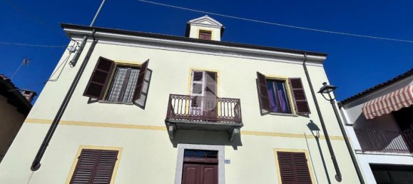 1 bedroom Apartment in Valfenera, Italy No. 106025 2