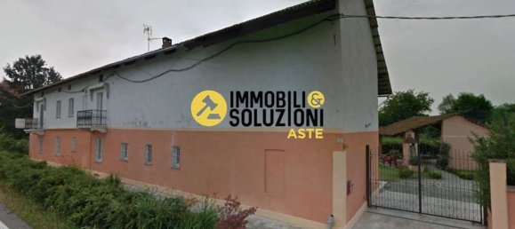 6 rooms House in Bianzè, Italy No. 13352 4