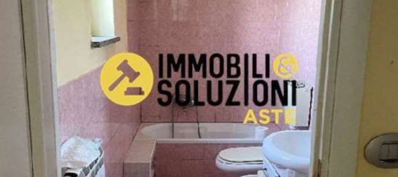 6 rooms House in Bianzè, Italy No. 13352 11