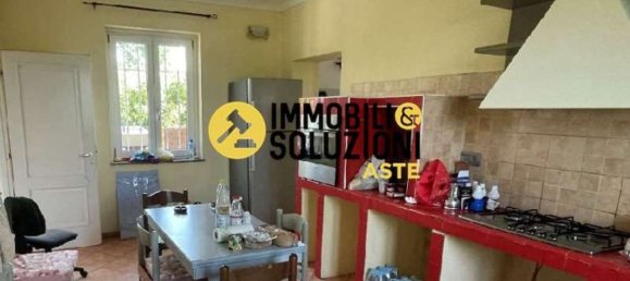 6 rooms House in Bianzè, Italy No. 13352 10