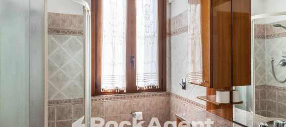 Apartamento de 2 dormitorios en Certosa di Pavia, Italy No. 264850 24