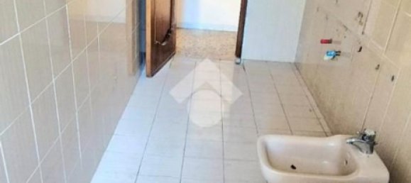 2غرفة شقة في Bari, Italy رقم 293342 24