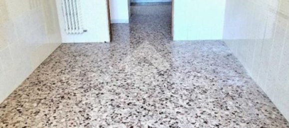 2غرفة شقة في Bari, Italy رقم 293342 21