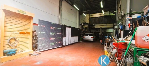 195m² Warehouse in Camarma de Esteruelas, Spain No. 164608 3