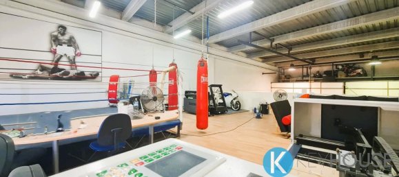 195m² Warehouse in Camarma de Esteruelas, Spain No. 164608 17