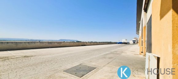 195m² Warehouse in Camarma de Esteruelas, Spain No. 164608 27