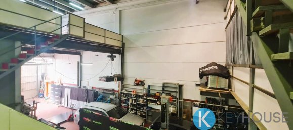 195m² Warehouse in Camarma de Esteruelas, Spain No. 164608 6