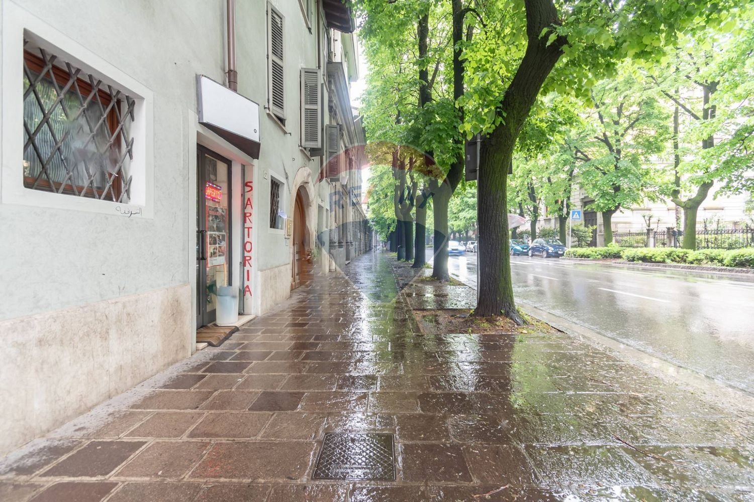  عقار تجاري في Brescia, Italy 53متر مربع رقم 362871