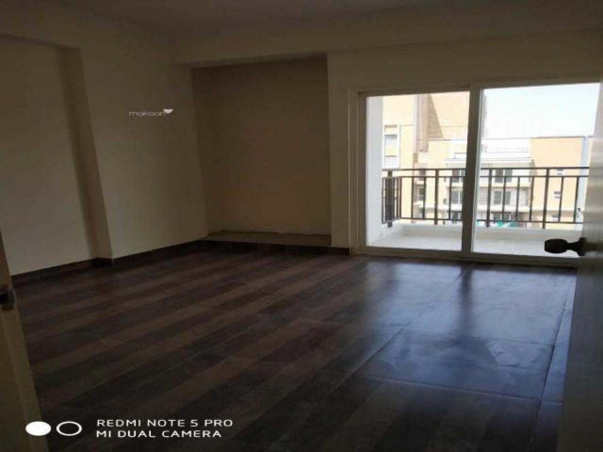 Дом с 3 спальнями в Нойда, Индия № 67905