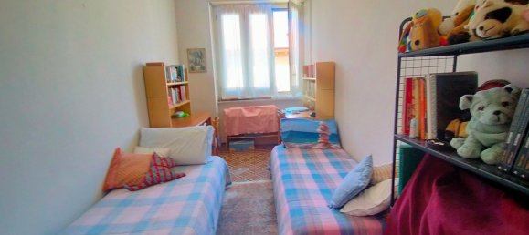 3 rooms Apartment in Turin, Italy No. 305499 24