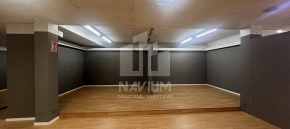 1721m² Commercial property in Fuenlabrada, Spain No. 191148 10