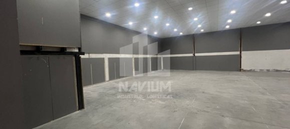 1721m² Commercial property in Fuenlabrada, Spain No. 191148 22