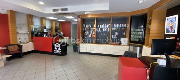 Коммерческая недвижимость 129м² в Пон-де-Шерюи, Франция № 355413 2