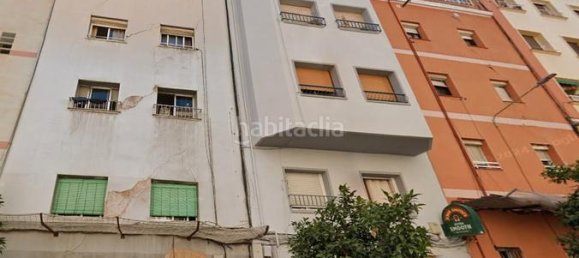 2 bedrooms Apartment in L'Hospitalet de Llobregat, Spain No. 144542 3