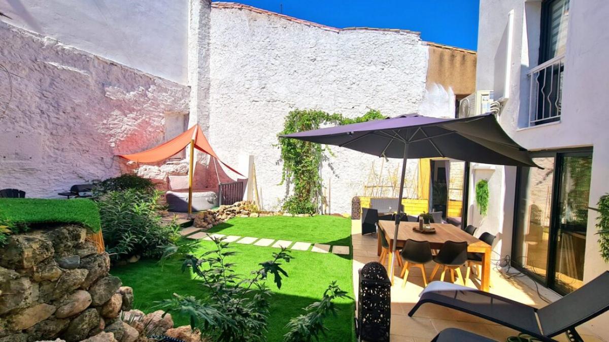 3 bedrooms House in Magalas, France No. 37974