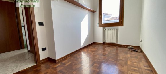 3غرفة شقة في Vigodarzere, Italy رقم 234004 9