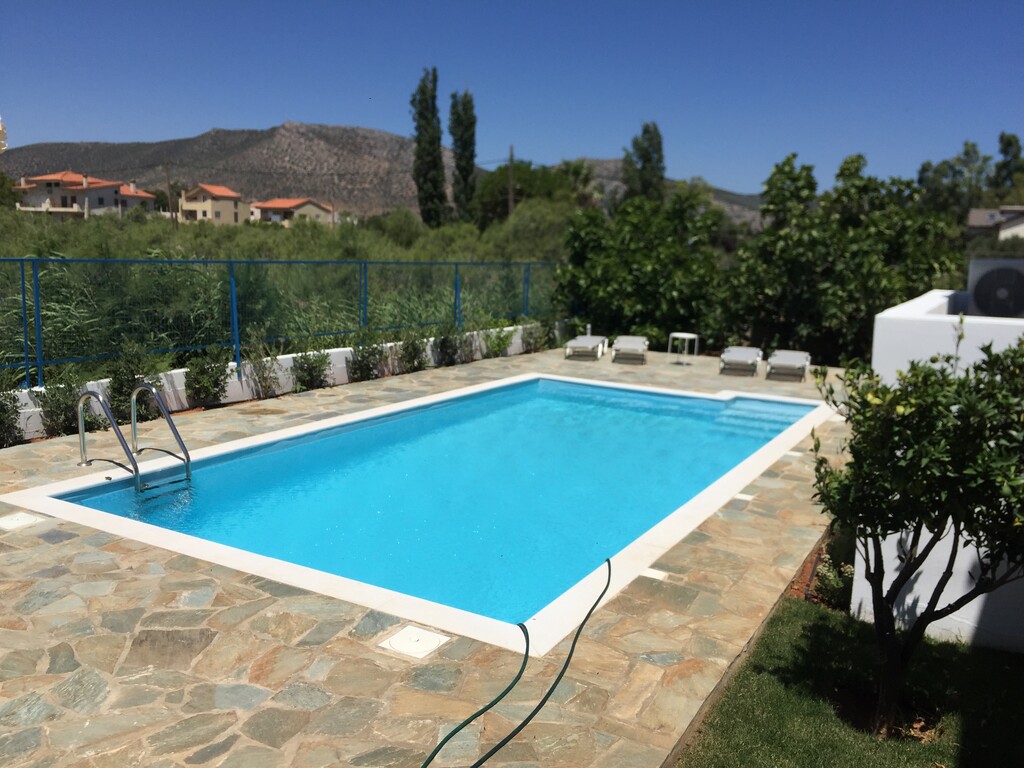 3 dormitorios propiedad comercial en venta en Marathon, East Attica, Attica, Greece № 53217