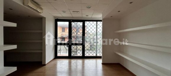 2 rooms Commercial property in Rome, Italy No. 217928 17