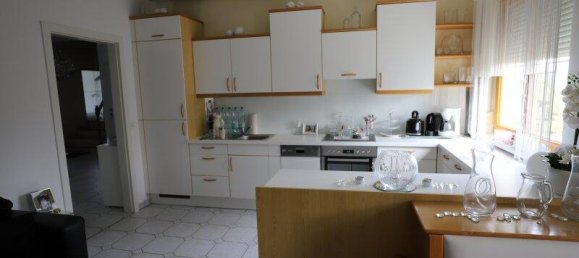 Дом с 8 комнатами в Оберлойсдорф, Австрия № 177254 12