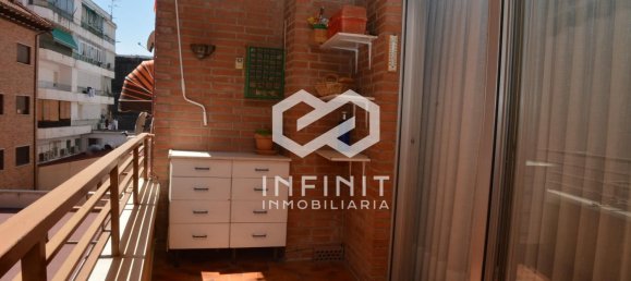 Apartamento de 4 dormitorios en Alcalá de Henares, Spain No. 136954 35