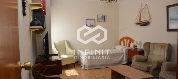Apartamento de 4 dormitorios en Alcalá de Henares, Spain No. 136954 46