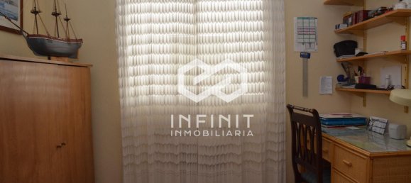 Apartamento de 4 dormitorios en Alcalá de Henares, Spain No. 136954 10