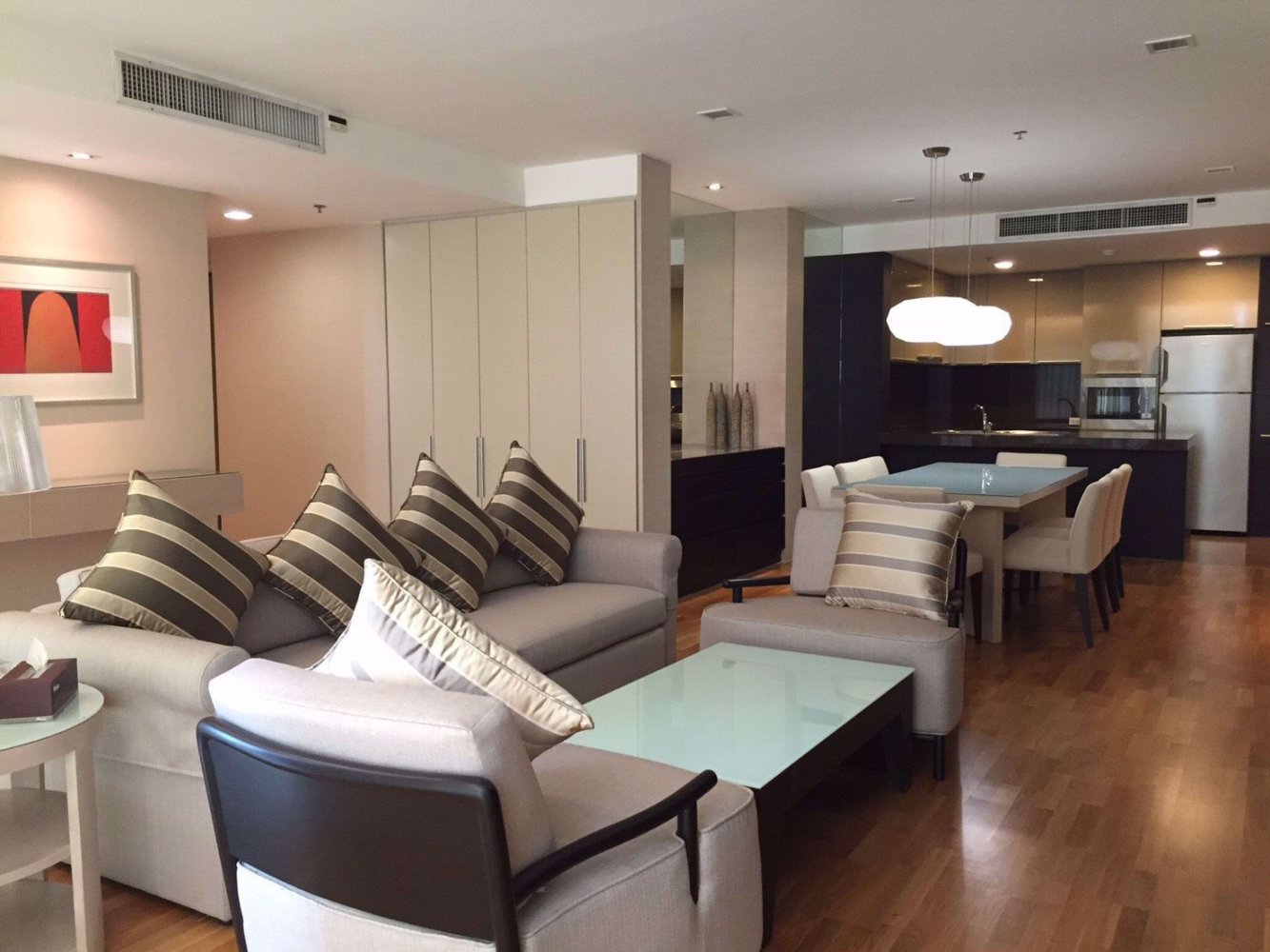 3 Schlafzimmer Eigentumswohnung in Sathon, Thailand, Nr. 9451