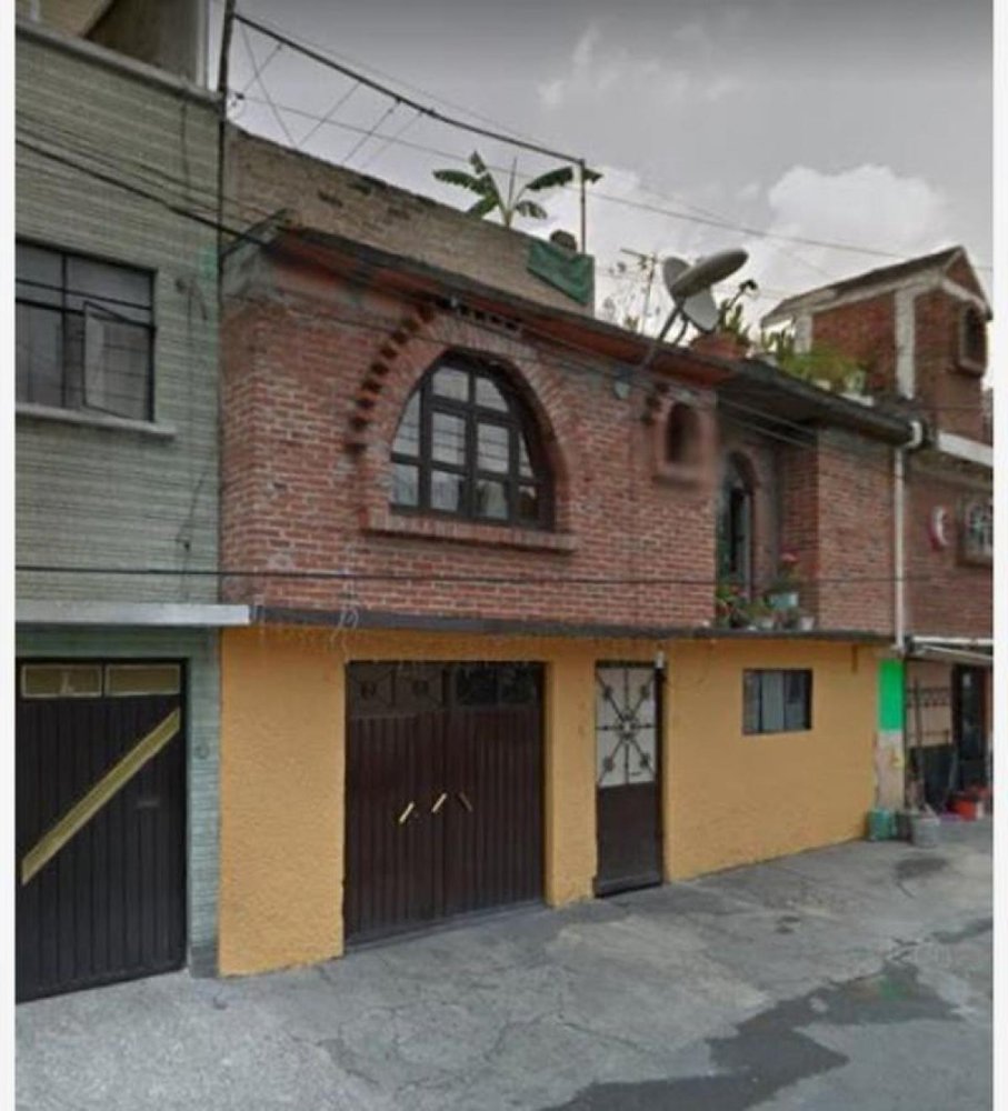 5 bedrooms House in Mexicali, Mexico No. 145969