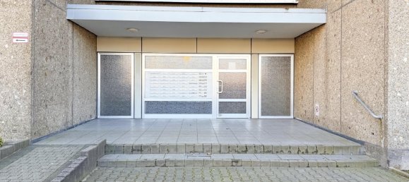 Apartamento de 2 habitaciónes en Krefeld, Germany No. 97350 12