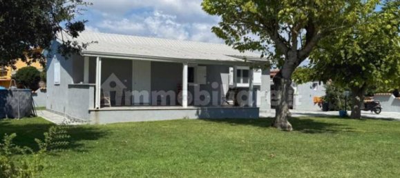 3 bedrooms Villa in Terracina, Italy No. 336529 4