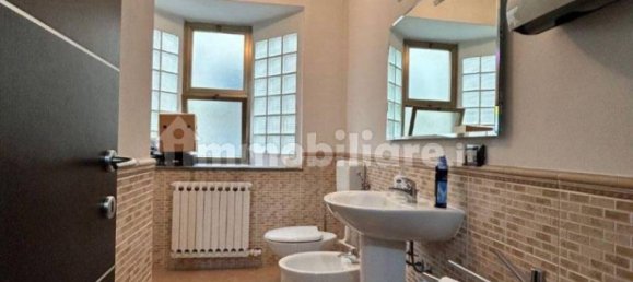 2 غرف نوم شقة في Azzate, Italy رقم 321516 9