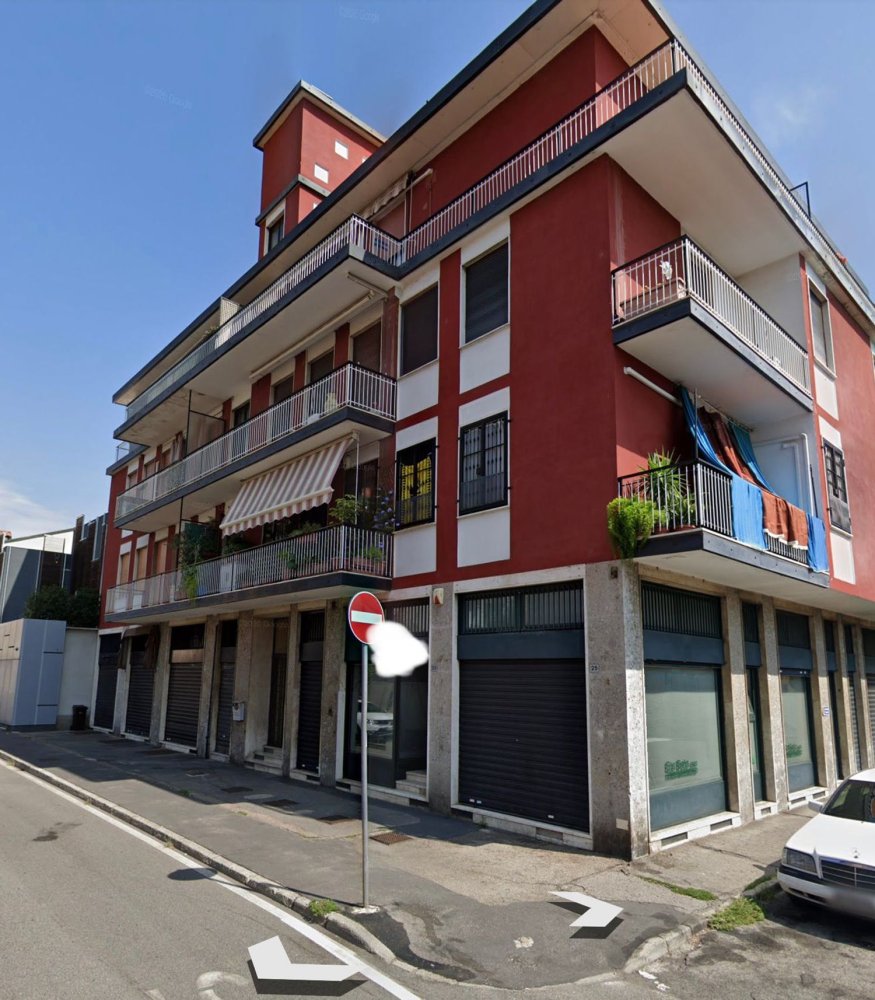 2 rooms Apartment in Magenta, Italy No. 119006