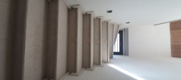 5 Schlafzimmer Wohnung in Pesaro, Italy, Nr. 329931 8