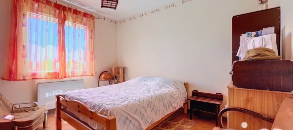 6 bedrooms House in Chalette-sur-Loing, France No. 266907 22