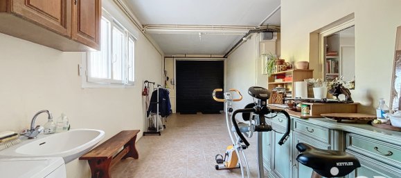 6 bedrooms House in Chalette-sur-Loing, France No. 266907 17