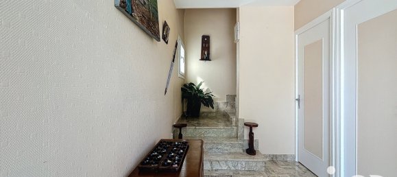 6 bedrooms House in Chalette-sur-Loing, France No. 266907 4