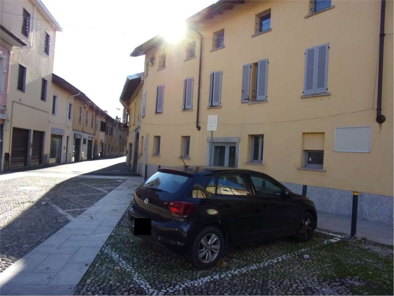 3 bedrooms Apartment in Samarate, Italy No. 385430