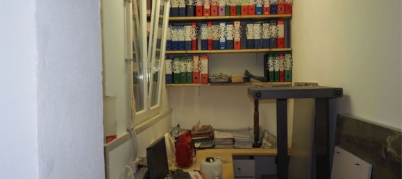 Gewerbliche Immobilie in Rome, Italy 128m², Nr. 371965 6