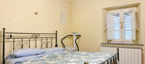 4غرفة منزل في Lucca, Italy رقم 218468 12