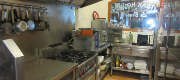 75m² Commercial property in Benidorm, Spain No. 172381 14