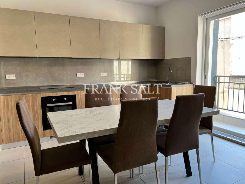 3 bedrooms Apartment in San Gwann, Malta No. 9551