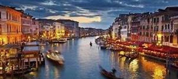 94m² Commercial property in Venice, Italy No. 61604 26