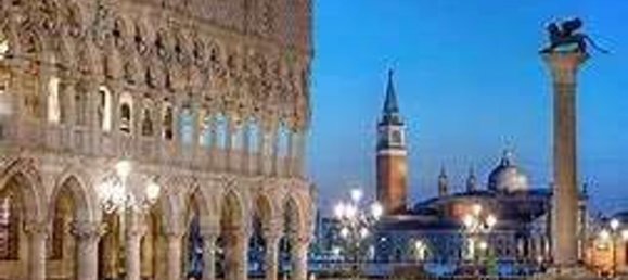 94m² Commercial property in Venice, Italy No. 61604 19