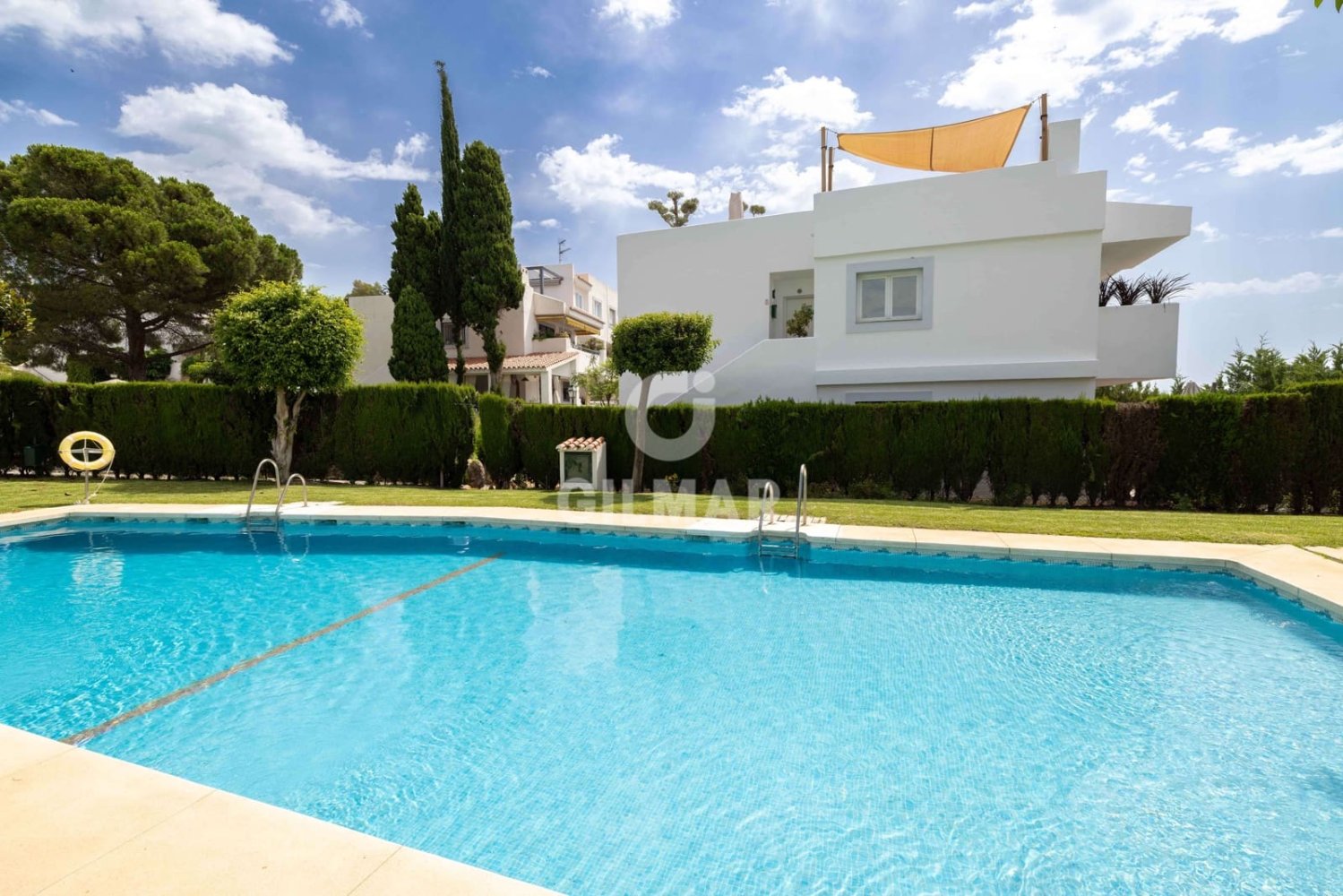 3 Schlafzimmer Doppelhaus in Marbella, Spain, Nr. 250786